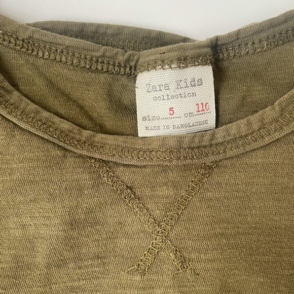 Zara kids / size 5 - Picture 3 of 3